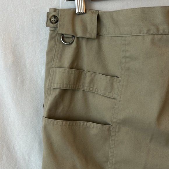 TILLEY ENDURABLES Vintage ‘Give Em Hell’ High Waist Cargo Travel Safari Shorts - Picture 12 of 15